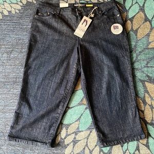 NWT Style & Company denim capris, 16W